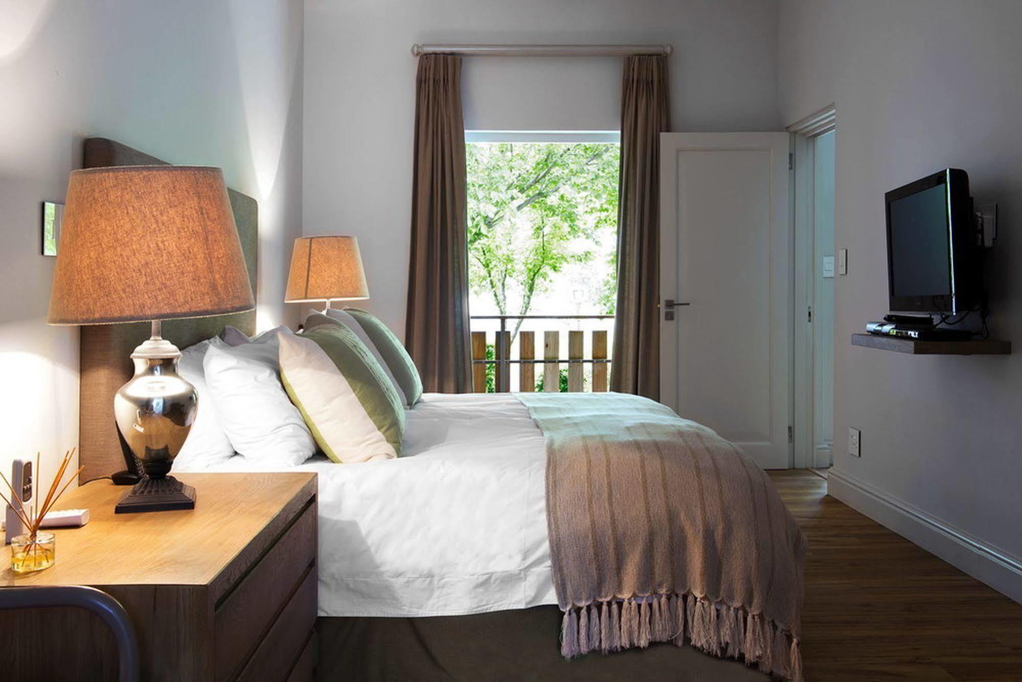 อังกาลา บูติก โฮเต็ล Hotel Simondium ภายนอก รูปภาพ